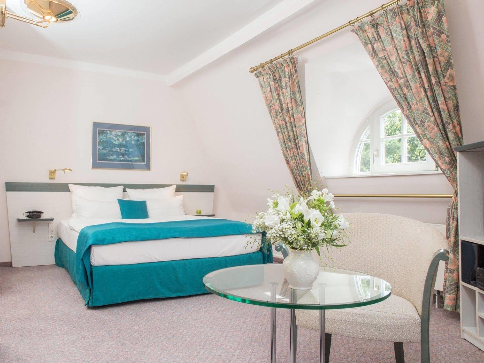Aparthotel Villa Freisleben เดรสเดน ภายนอก รูปภาพ