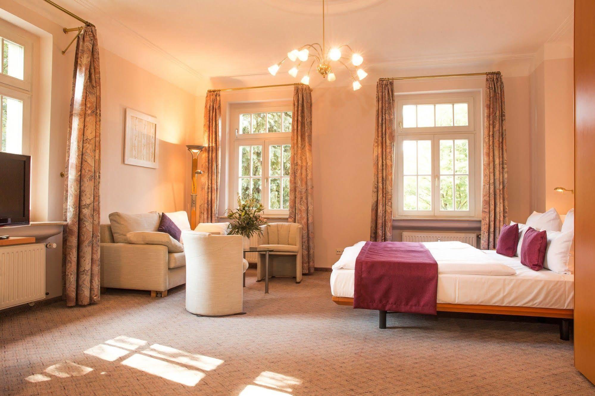 Aparthotel Villa Freisleben เดรสเดน ภายนอก รูปภาพ