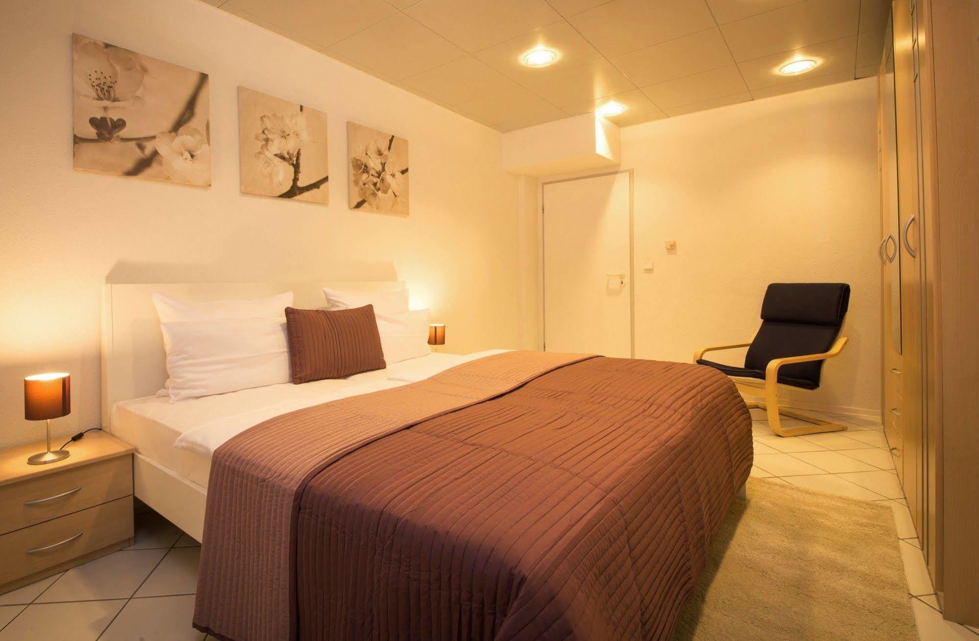Aparthotel Villa Freisleben เดรสเดน ภายนอก รูปภาพ
